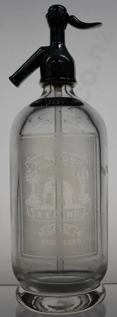 KEMP GORE SODA SYPHON Image 1++