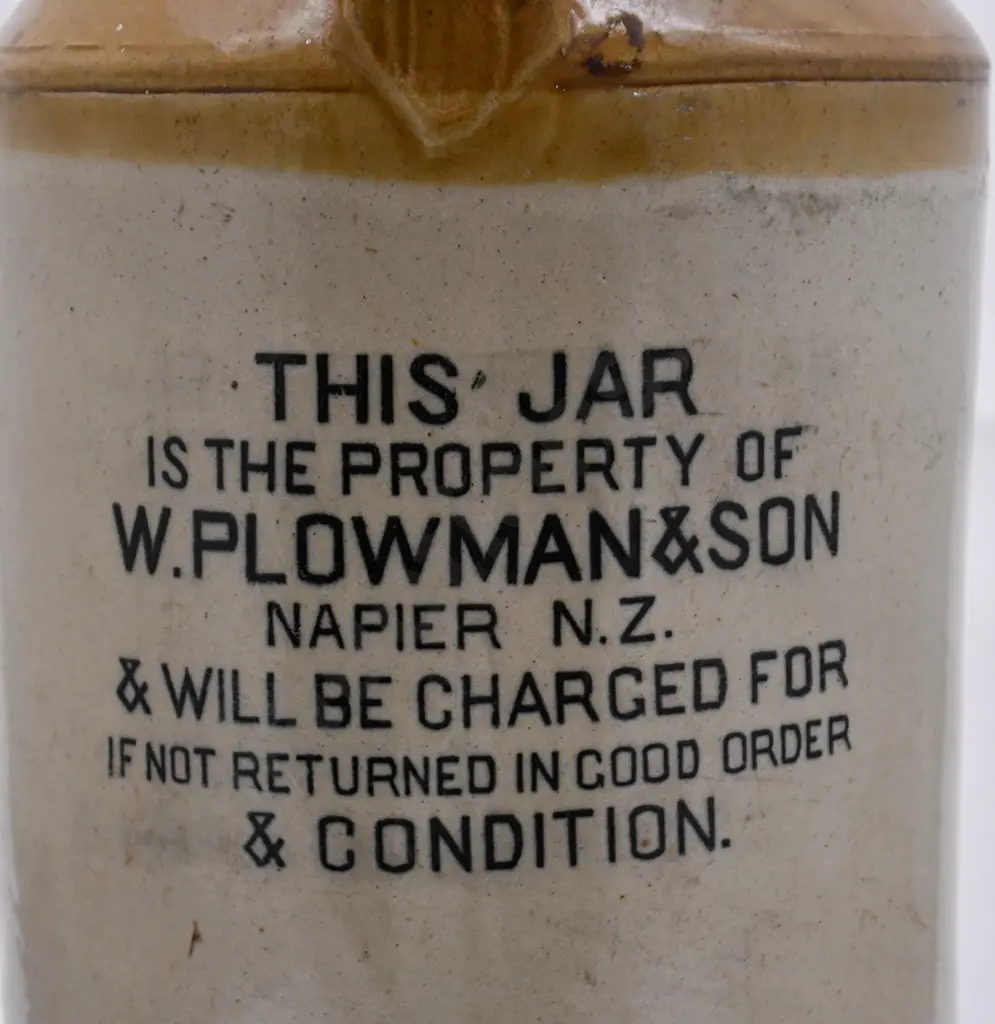 PLOWMAN NAPIER HASTINGS STONE JAR Image 1++