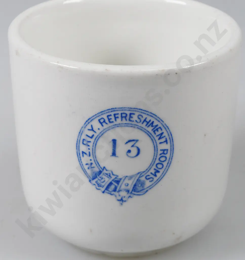 NZ RAILWAY REFRESHMENT ROOMS KAITOKE NUMBER 13 CUP Image 1++
