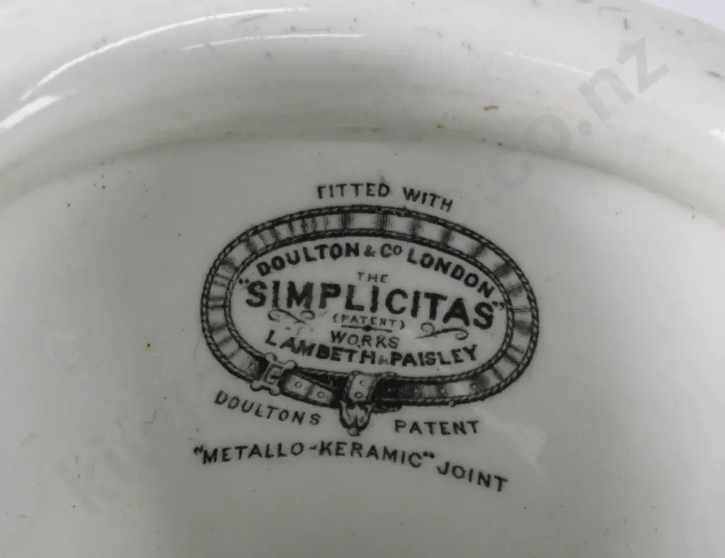 SAMPLE TOILET DOULTONS SIMPLICITAS CLOSET Image 1++