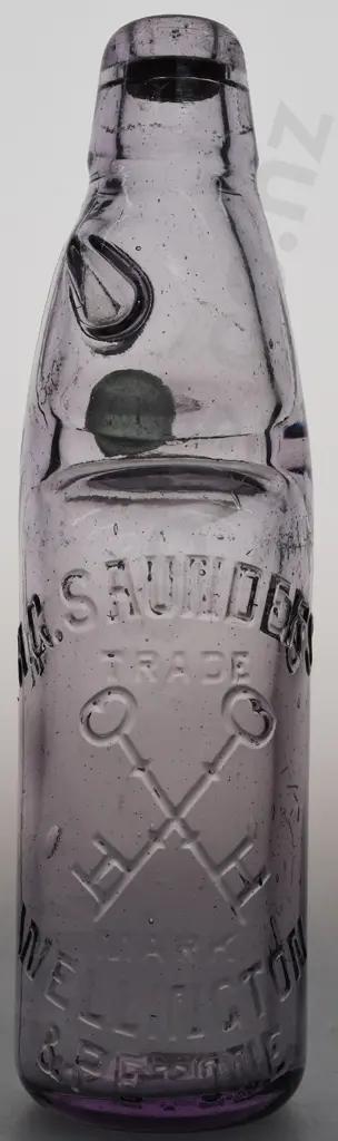 SAUNDERS WELLINGTON CODD Image 1++