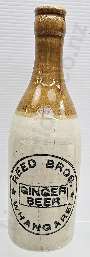 REED BROS WHANGAREI GINGER BEER Image 1++