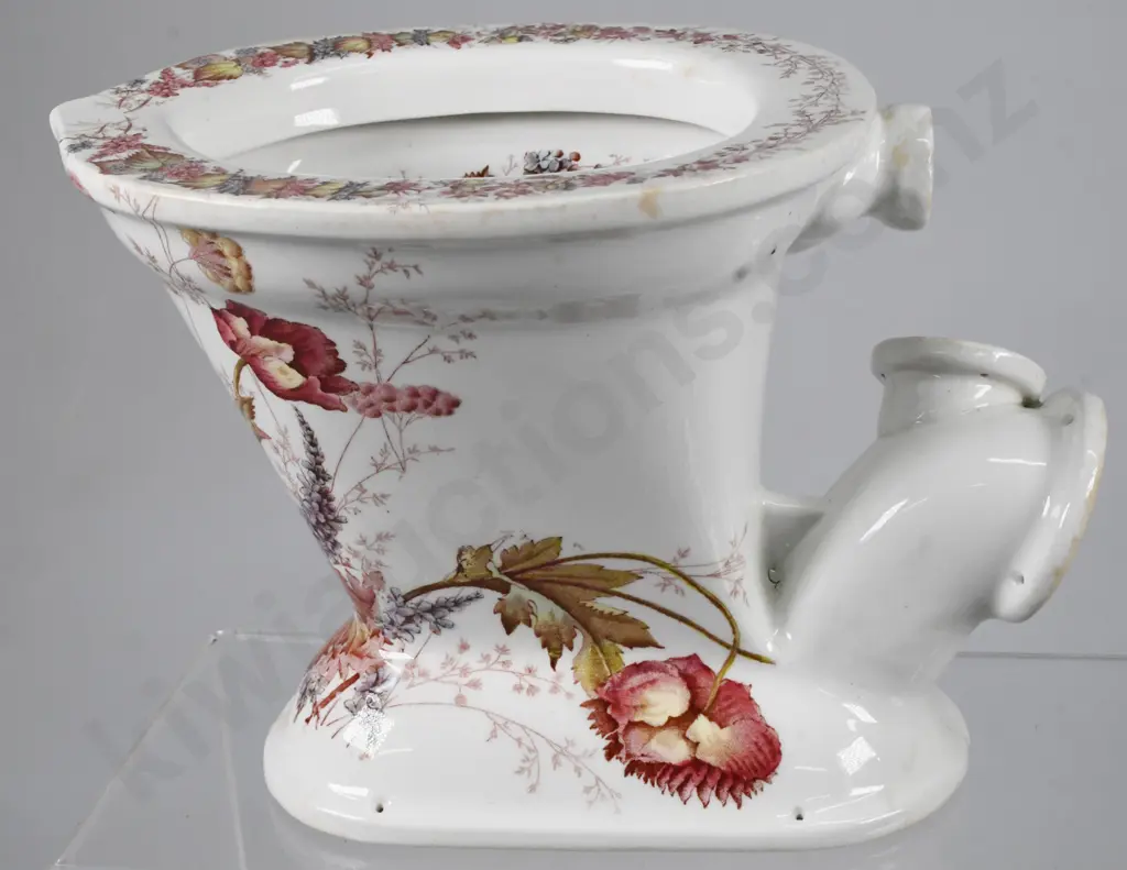 SAMPLE TOILET ANTI-FOULING AND NON CONTAGIOUS CLOSET Image 1++