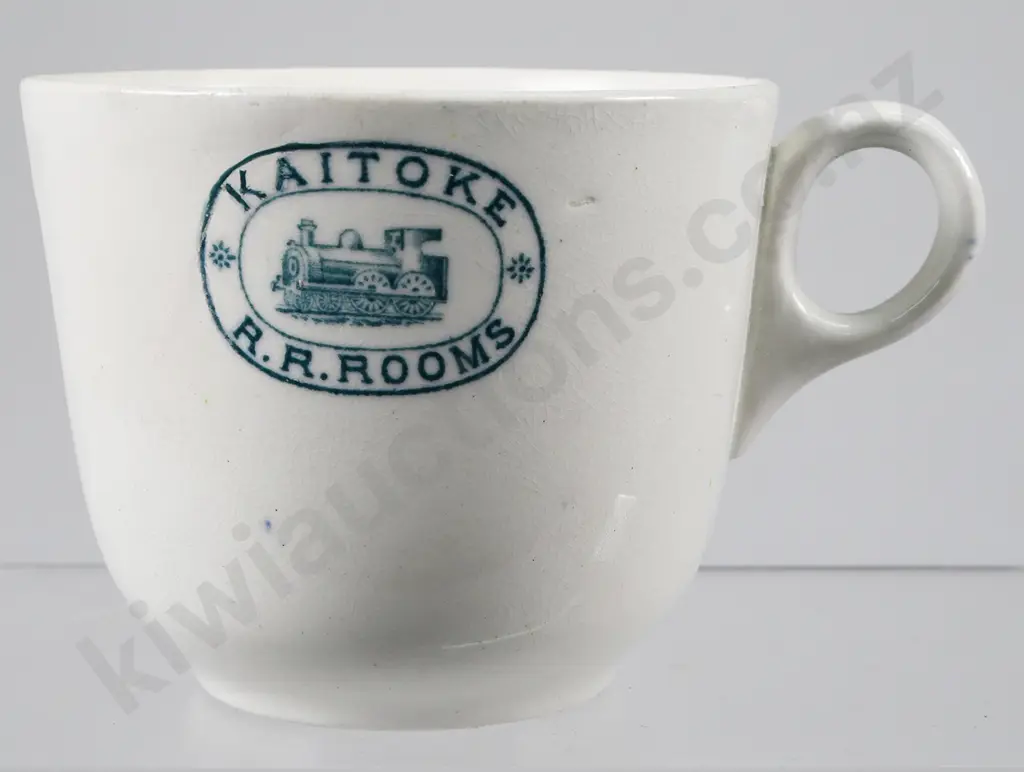 KAITOKE RAILWAY REFRESHMENT ROOMS CUP Image 1++