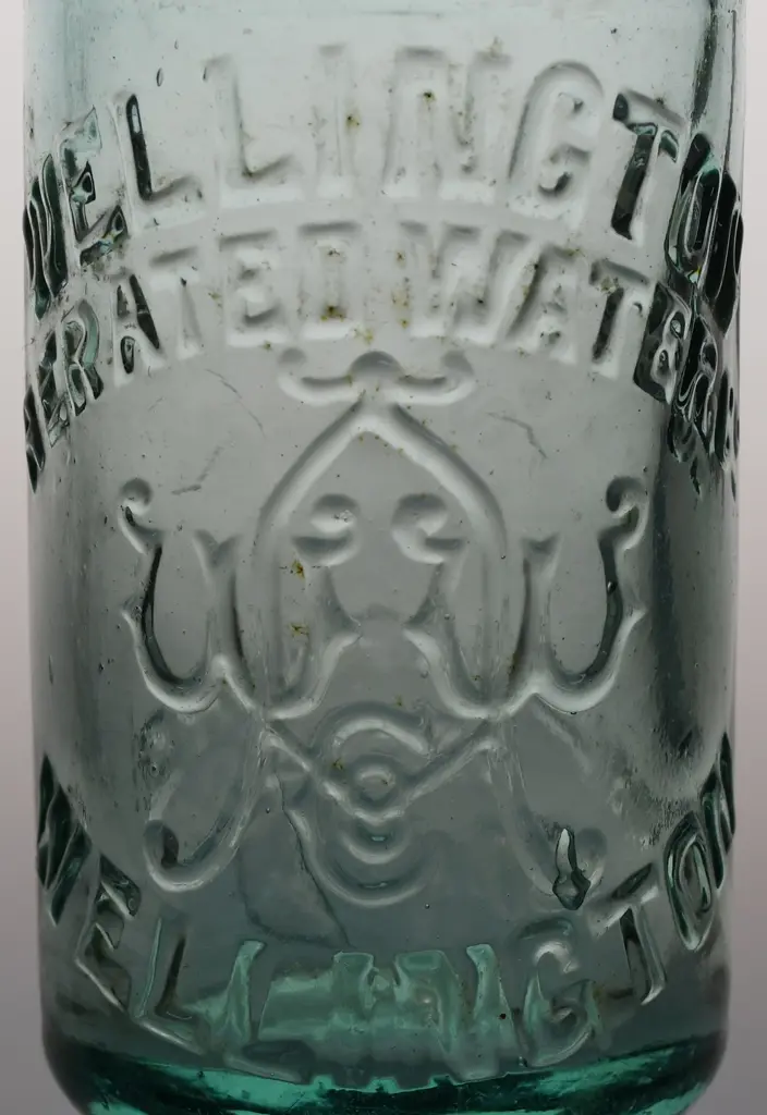 WELLINGTON AERATED WATER CODD Image 1++