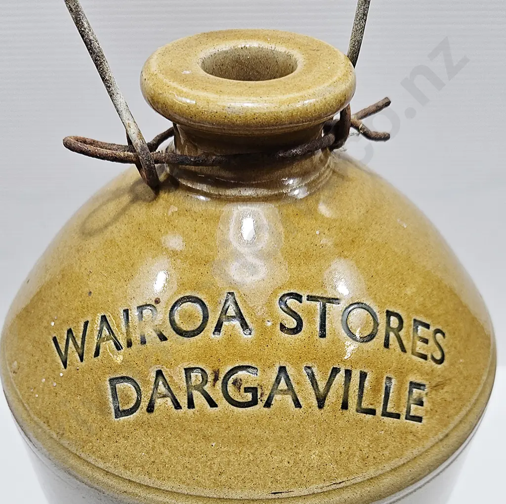 WAIROA STORES DARGAVILLE STONE JAR Image 1++