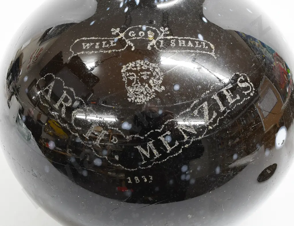 ARCH MENZIES ALLOA GLASS MAGNUM Image 1++