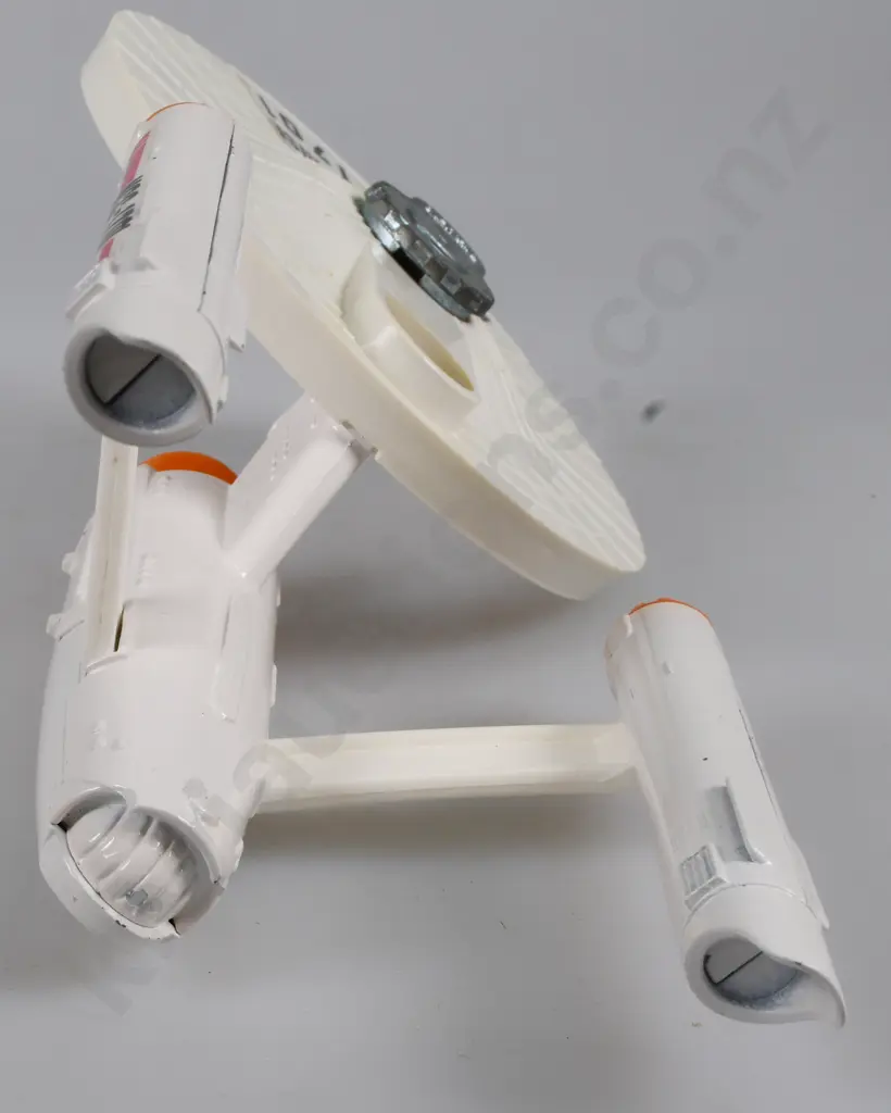 DINKY MODEL 358 USS ENTERPRISE STAR TREK 1976 Image 1++