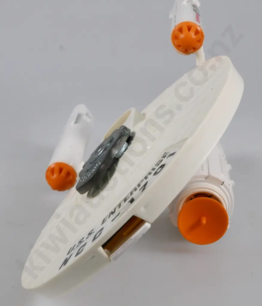 DINKY MODEL 358 USS ENTERPRISE STAR TREK 1976 Image 1++