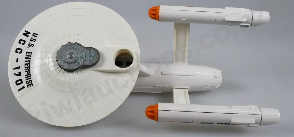 DINKY MODEL 358 USS ENTERPRISE STAR TREK 1976 Image 1++