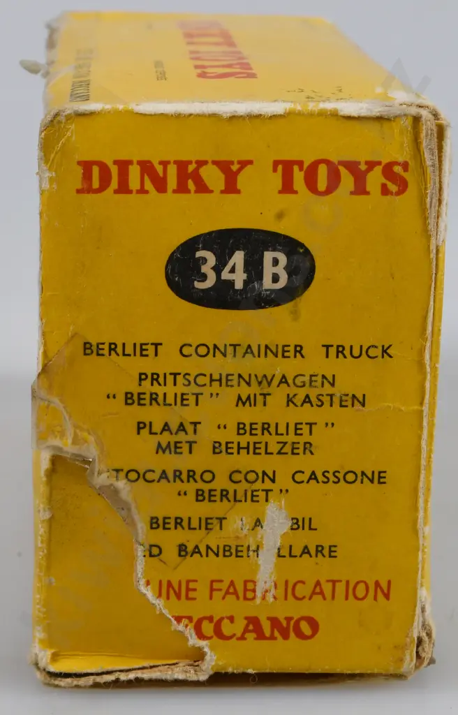DINKY TOY MODEL 34B PLATEAU BERLIET AVEC CONTAINER Image 1++