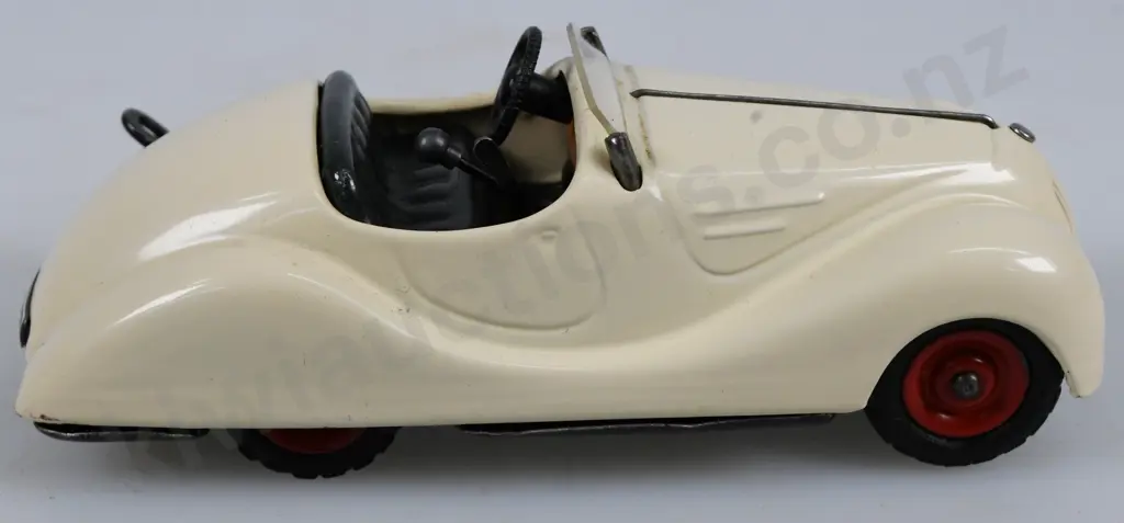 SCHUCO 4001 EXAMICO TOY CAR WITH KEY Image 1++