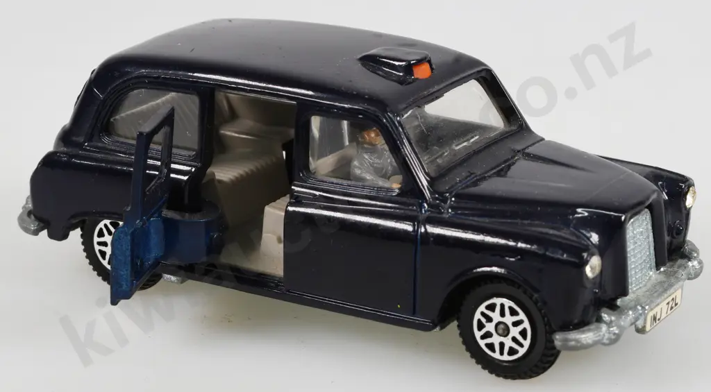 DINKY AUSTIN TAXI, CORGI HEINKEL ECONOMY CAR Image 1++