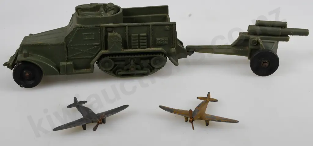 AUBURN ARMOURED VEHICLE, ACORN TOY CO PLANES Image 1++