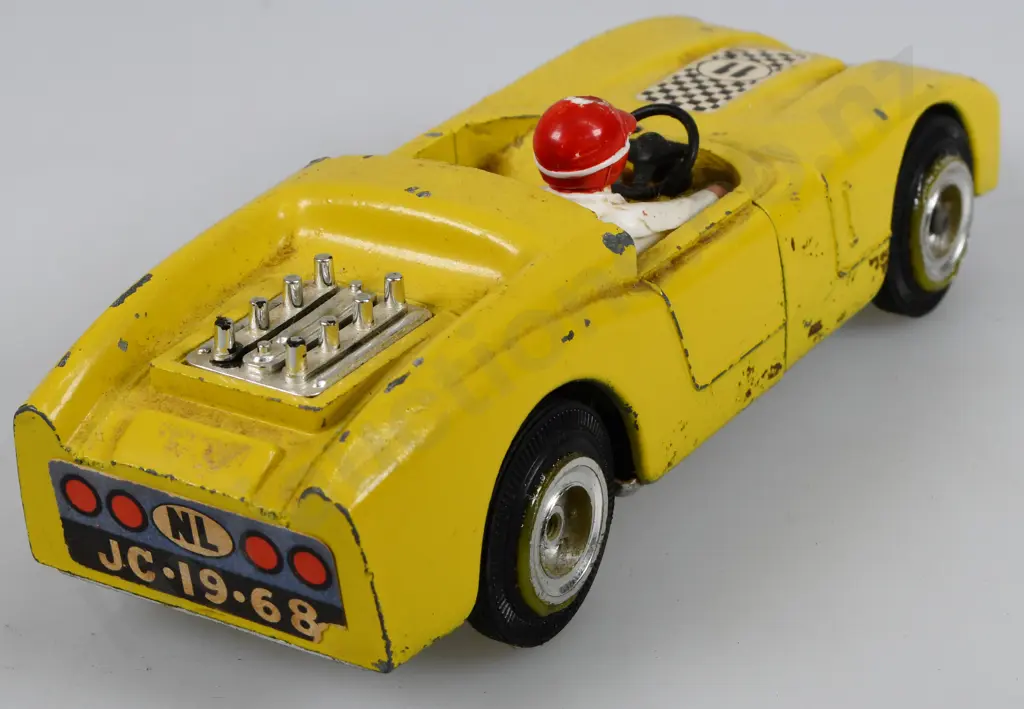 TRI-ANG MINI HI-WAY RALLY TULIP CAR Image 1++