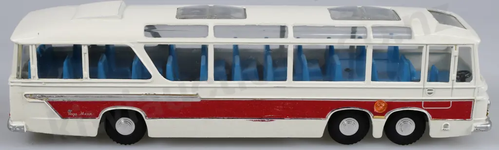 DINKY MODEL 952 VEGA MAJOR LUXURY COACH Image 1++