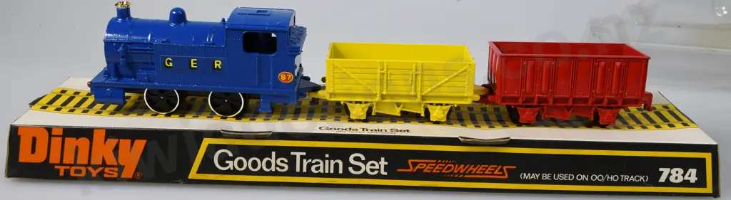 DINKY TOYS 784 GOODS TRAIN SET Image 1++