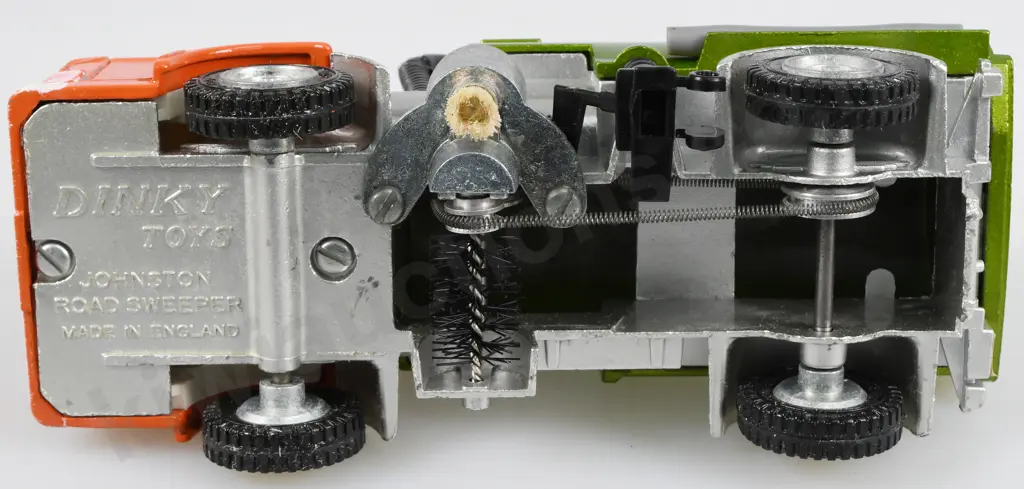 DINKY TOYS JOHNSTON ROAD SWEEPER, CONVOY SKIP TRUCK Image 1++