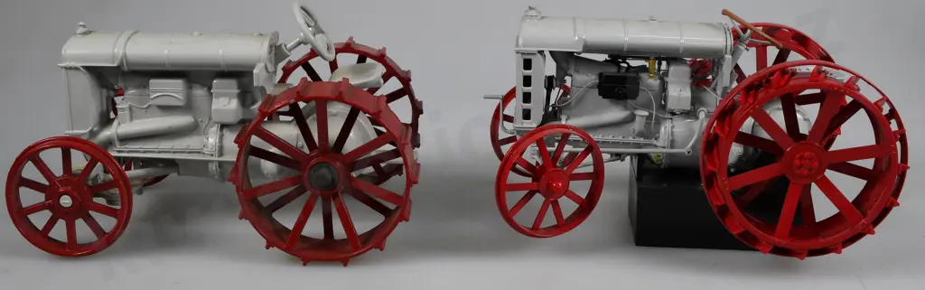 DIECAST TRACTORS Image 1++