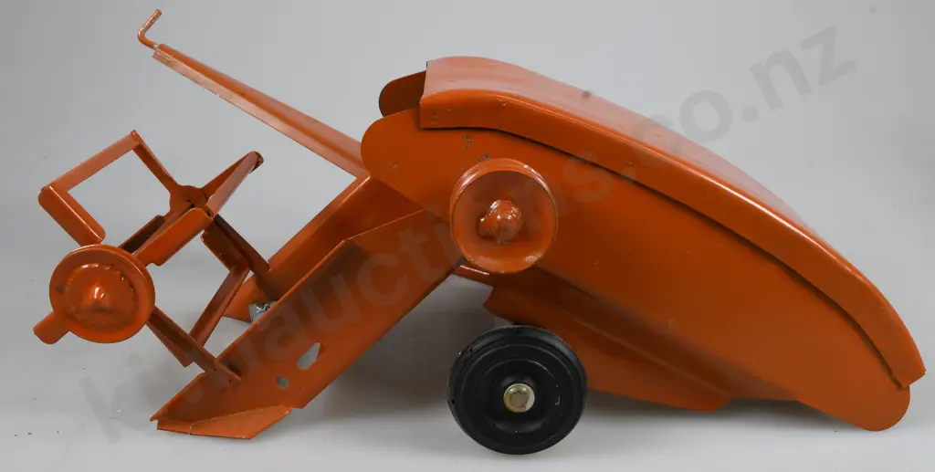 TIGER TOYS TIMARU HARVESTER Image 1++