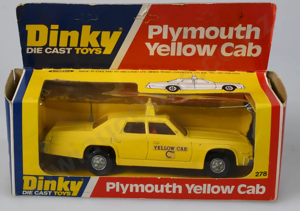 DINKY TOYS FORD TRANSIT POLICE ACCIDENT UNIT, PLYMOUTH CAB Image 1++