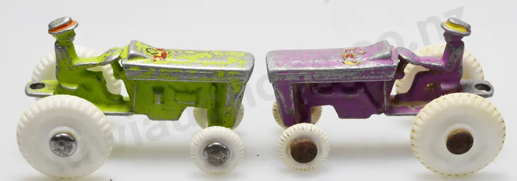 FUN HO TRACTORS MODEL 103 Image 1++