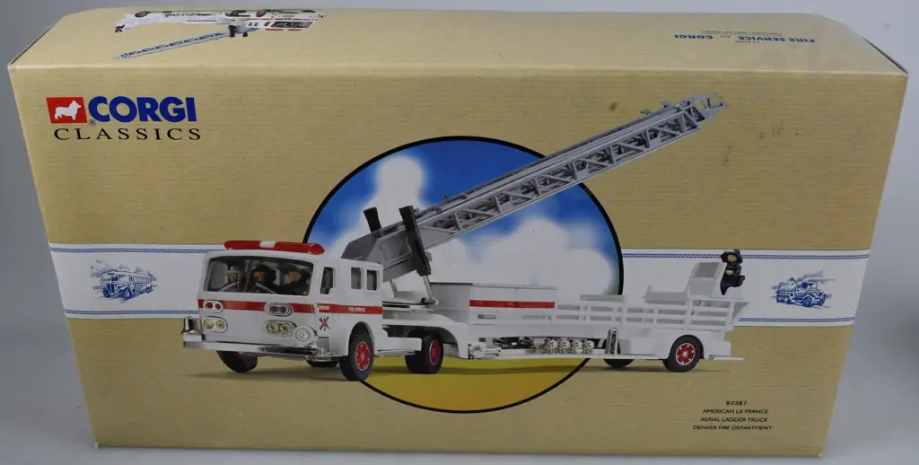 CORGI FIRE VEHICLES BOXED Image 1++