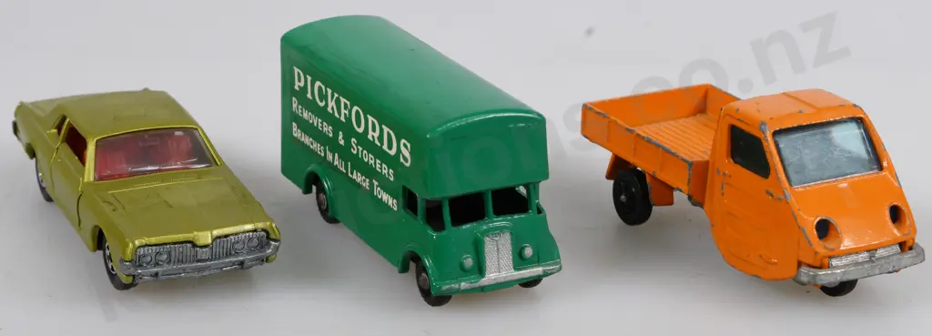 MATCHBOX, CORGI DIECAST TOYS Image 1++