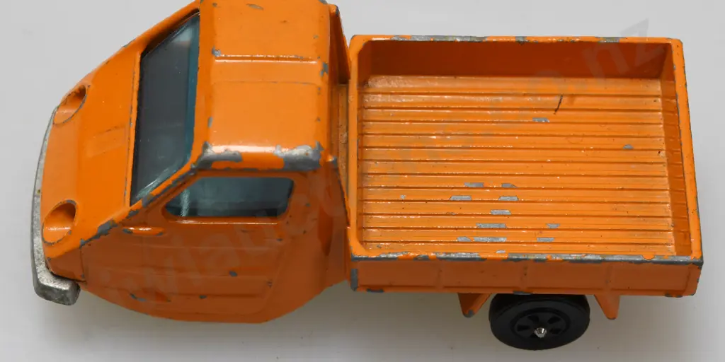 MATCHBOX, CORGI DIECAST TOYS Image 1++