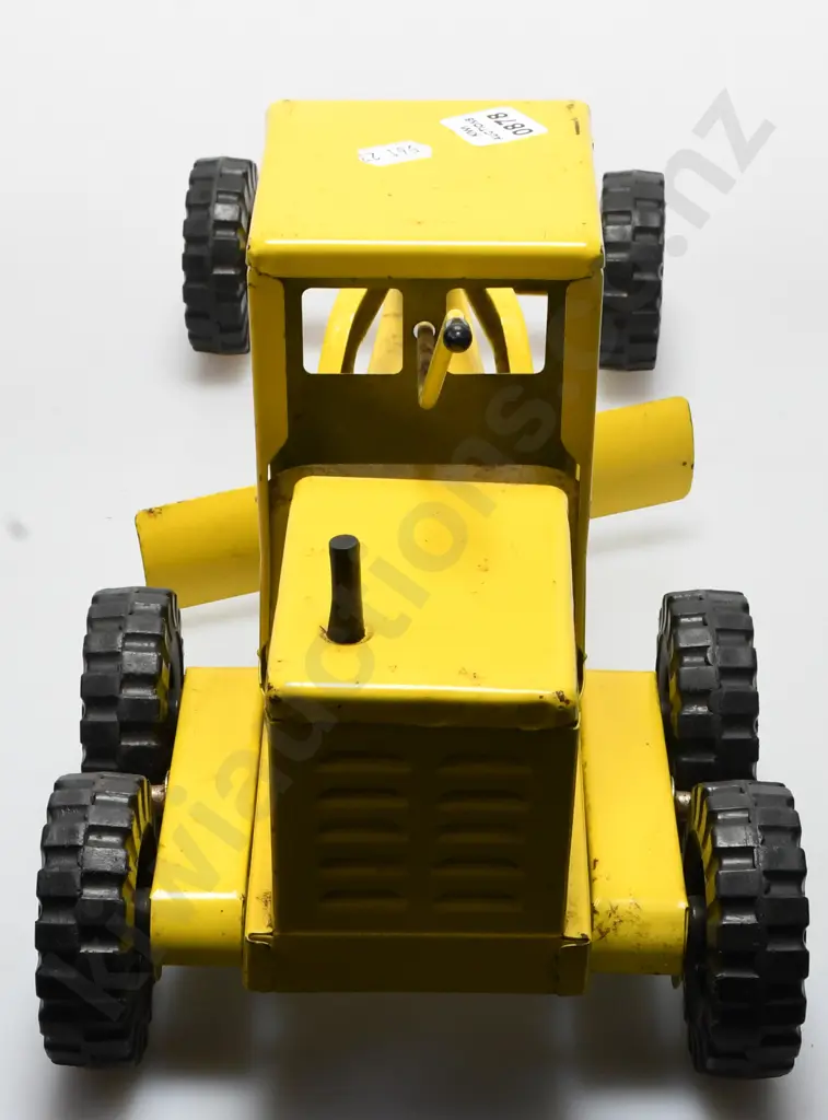 TONKA NEW ZEALAND 2512 ROAD GRADER Image 1++
