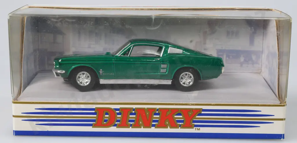 DINKY MATCHBOX TOYS BOXED FORD, CHEVROLET, JAGUAR, Image 1++