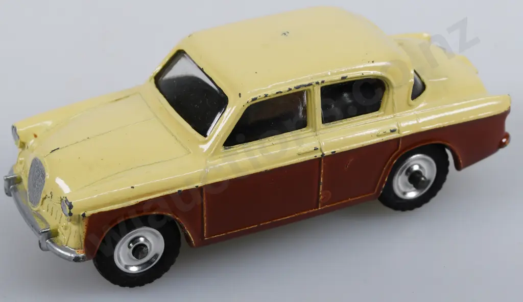 DINKY AND CORGI TOYS BOXED Image 1++
