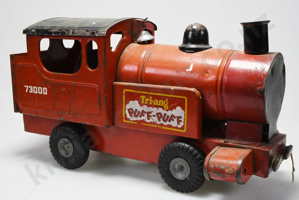 TRI-ANG PUFF PUFF PULL TRAIN Image 1++