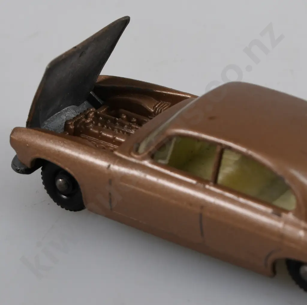 MATCHBOX SERIES JAGUARS Image 1++