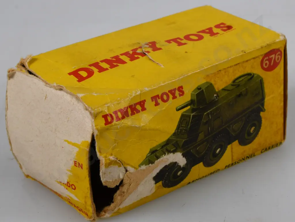 DINKY ARMY TOYS, ARMOURED CAR, CARRIER Image 1++