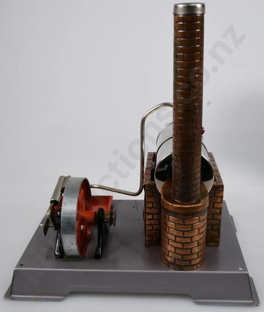 WILESCO GERMAN MODEL STATIC STEAM ENGINE MODEL D5 Image 1++