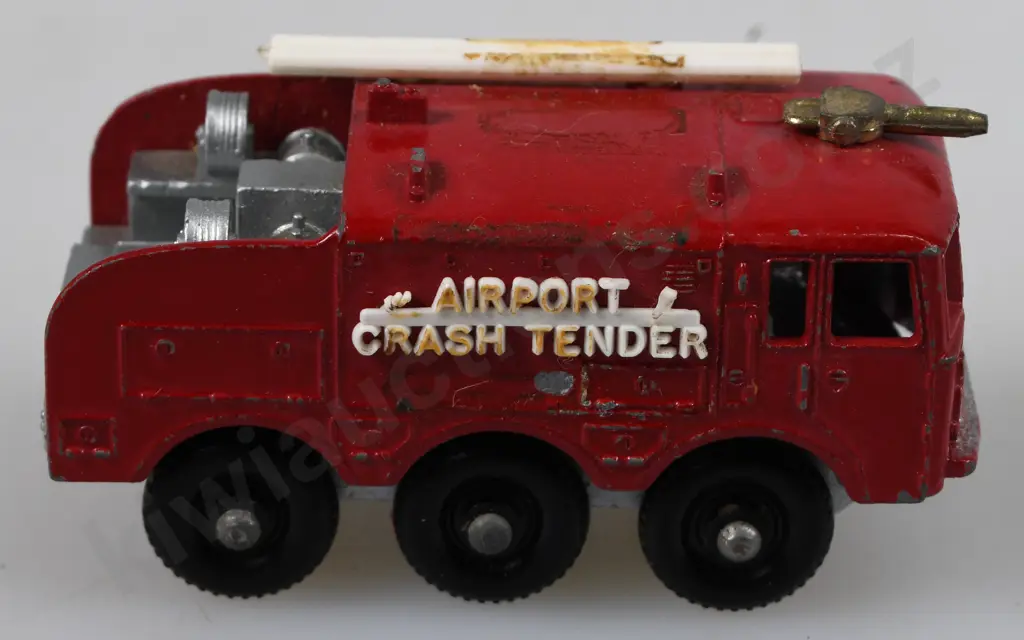 MATCHBOX SERIES FIRE, AMBULANCE Image 1++
