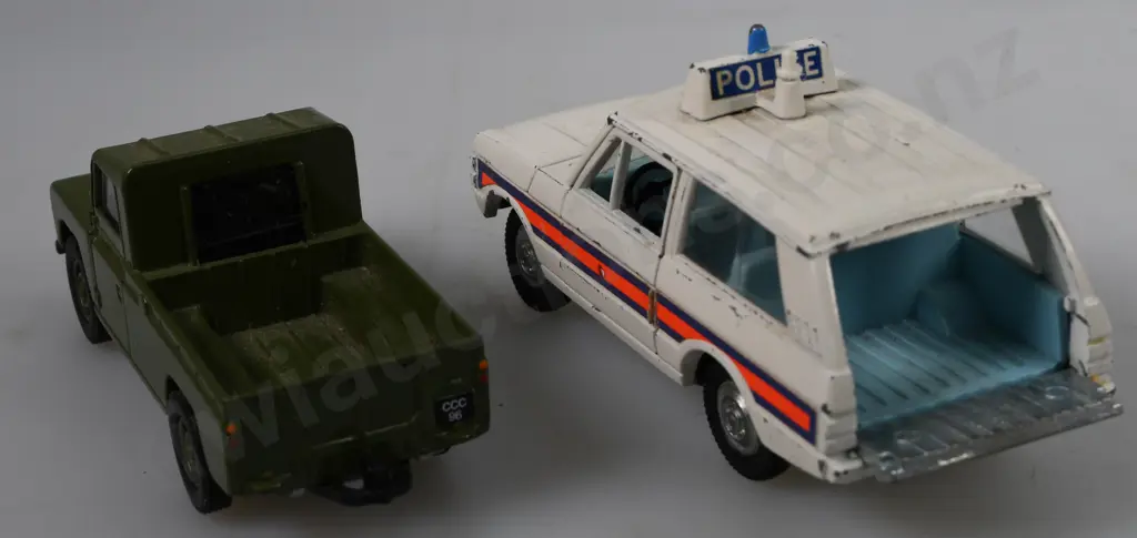 ASSORTED TOY LAND ROVERS Image 1++