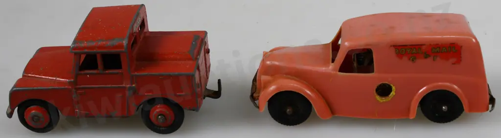 ASSORTED TOY LAND ROVERS Image 1++