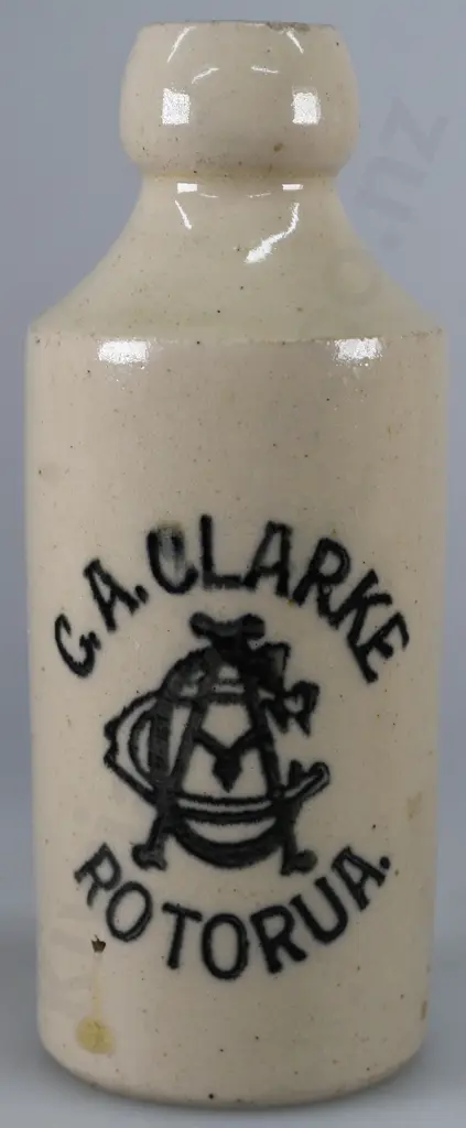 CLARKE ROTORUA GINGER BEER Image 1++