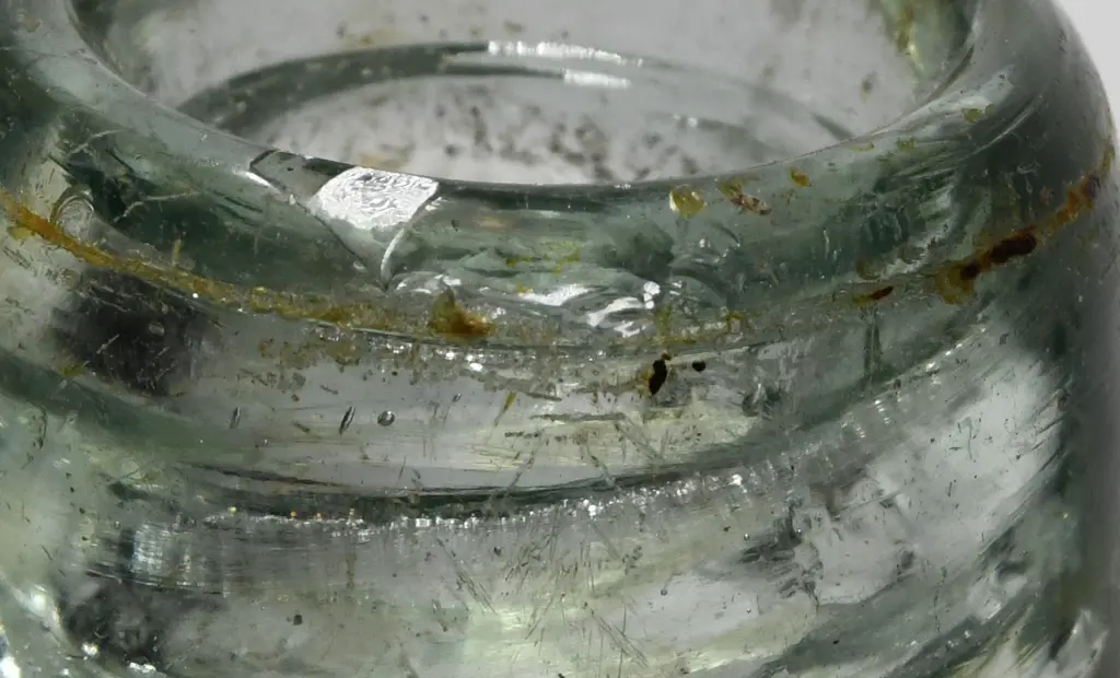 NEILSON VICKERS DUNEDIN INTERNAL THREADS Image 1++