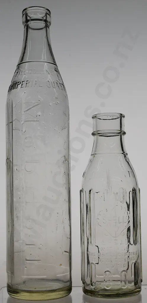 MOBIL QUART AND SHELL PINT OIL BOTTLES Image 1++