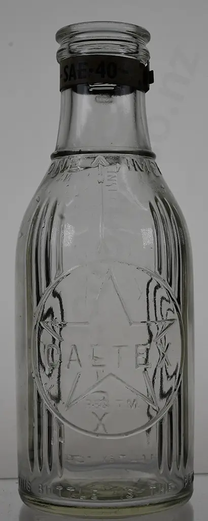 CALTEX PINT OIL BOTTLE Image 1++