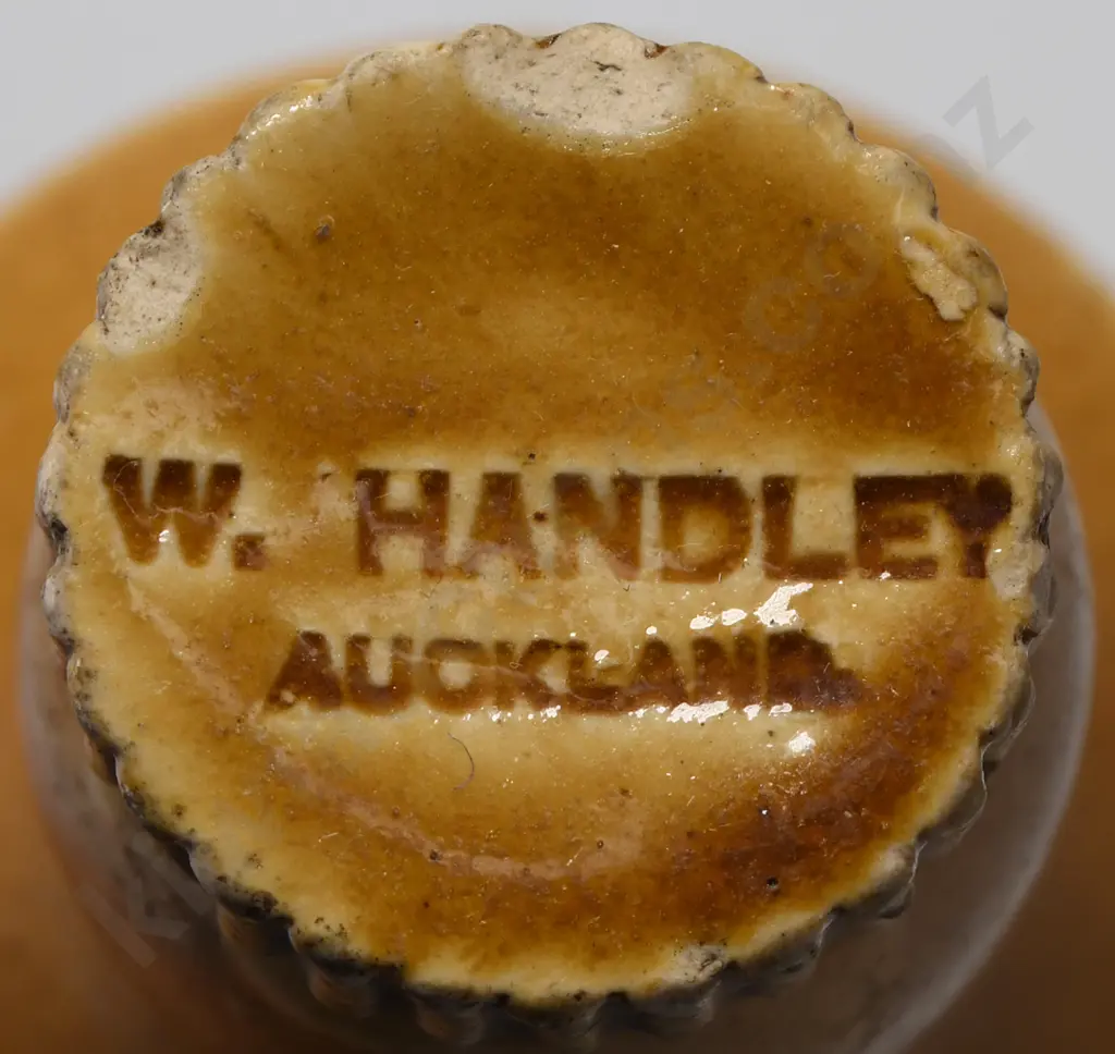 HANDLEY AUCKLAND GINGER BEER Image 1++