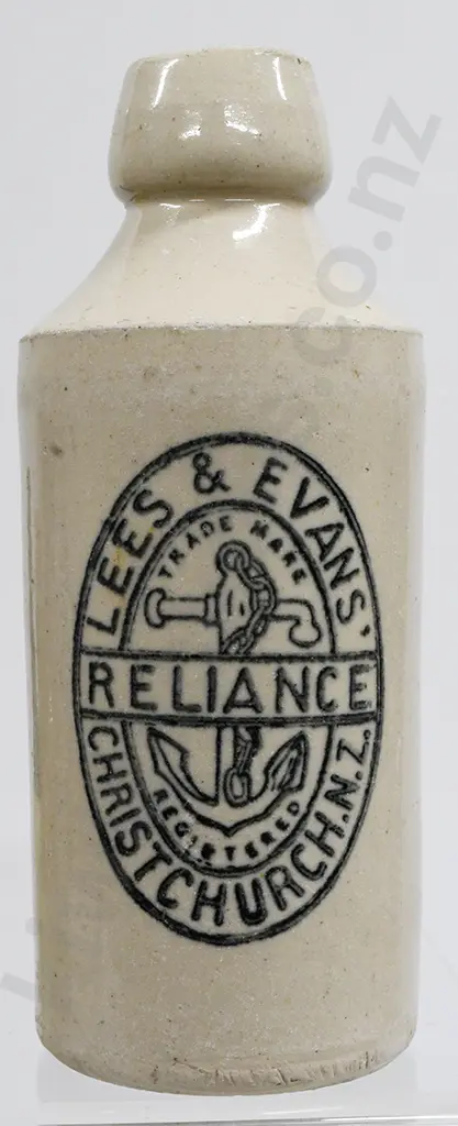 LEES & EVANS CHRISTCHURCH GINGER BEER Image 1++