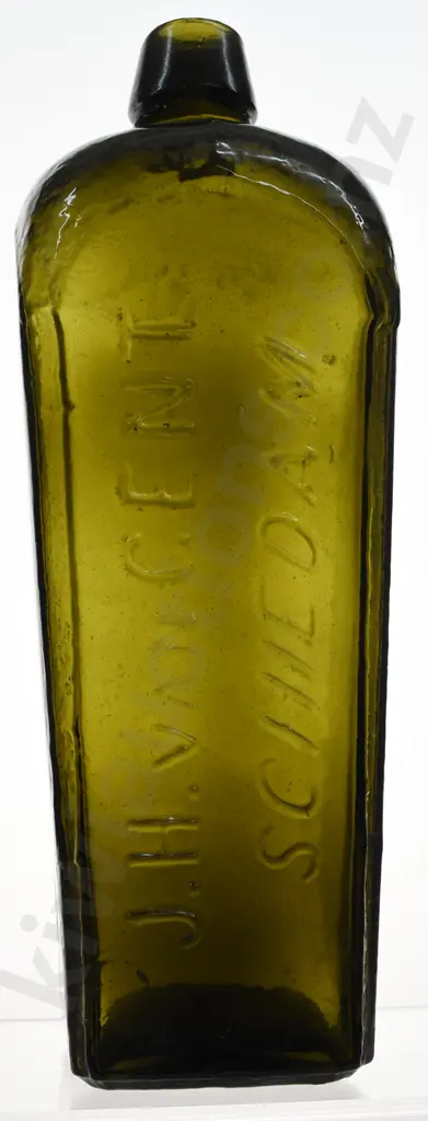 VAN GENT SCHIEDAM CASE GIN Image 1++