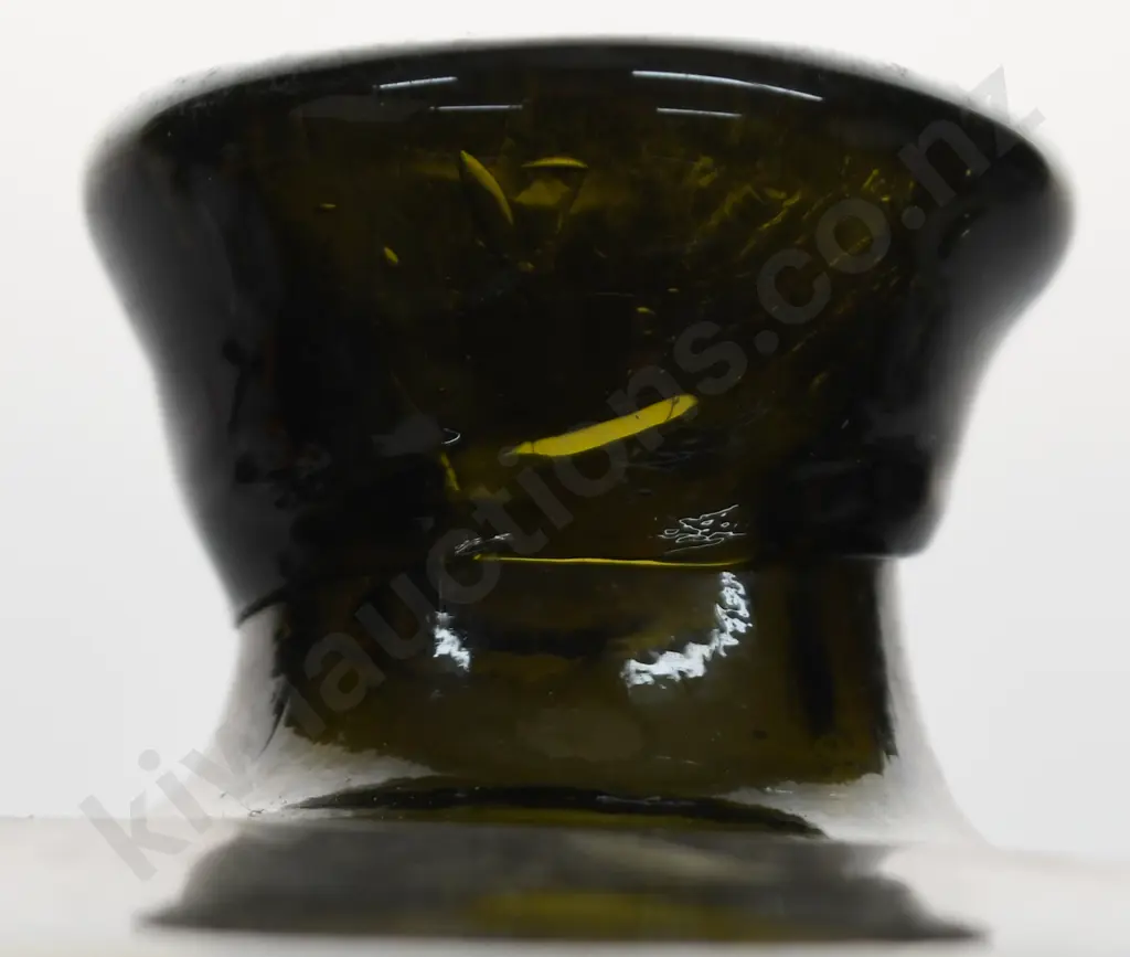 FREE BLOWN TAPERED CASE GIN Image 1++