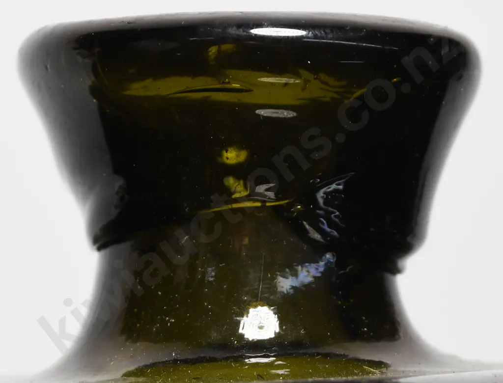 FREE BLOWN TAPERED CASE GIN Image 1++