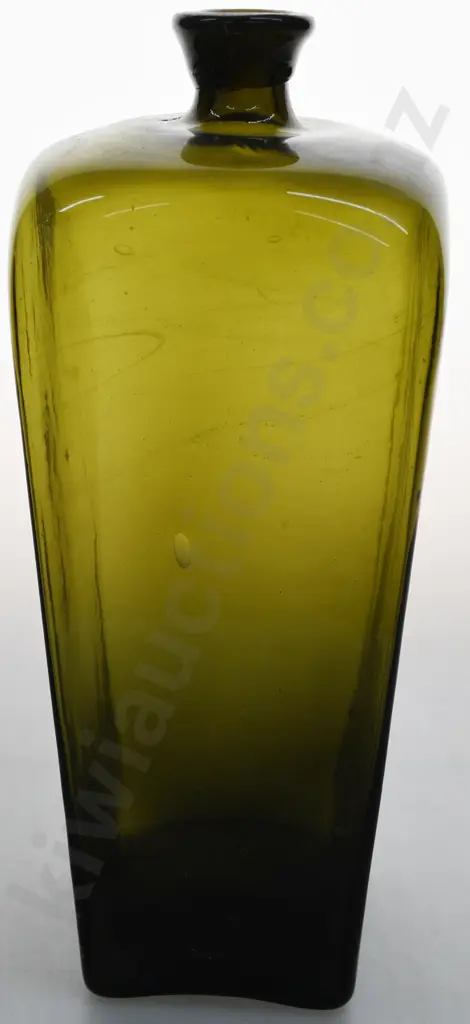 FREE BLOWN TAPERED CASE GIN Image 1++