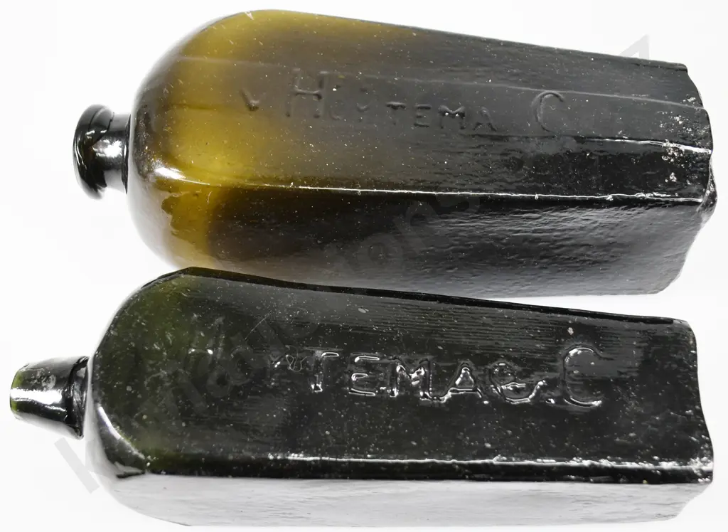 HOYTEMA GIN BOTTLES Image 1++